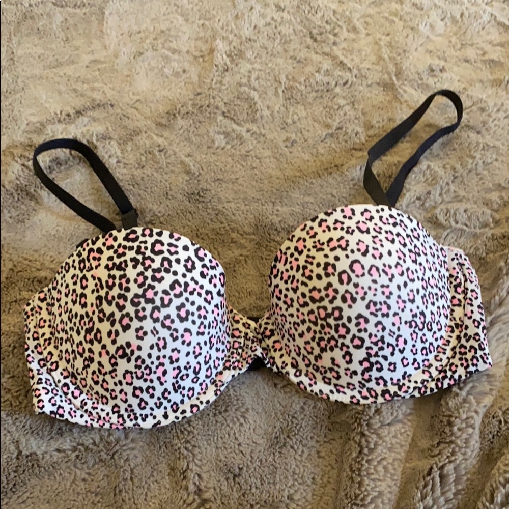 Leopard Print Women's PINK Bra